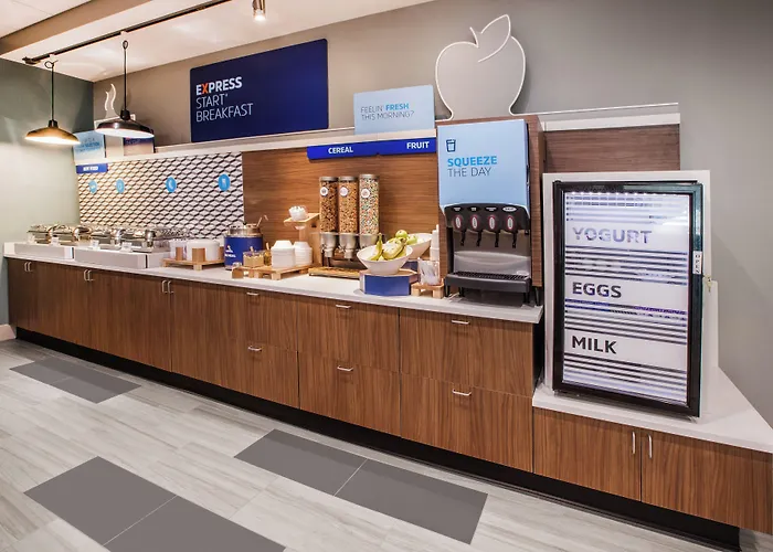Holiday Inn Express & Suites - Austin - Manor By Ihg
